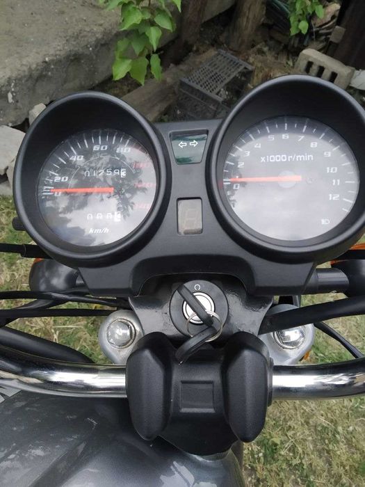 Мотоцикл, Mustang Fit 125