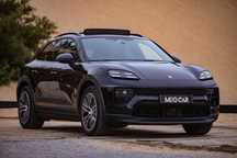 Porsche Macan Electric 4