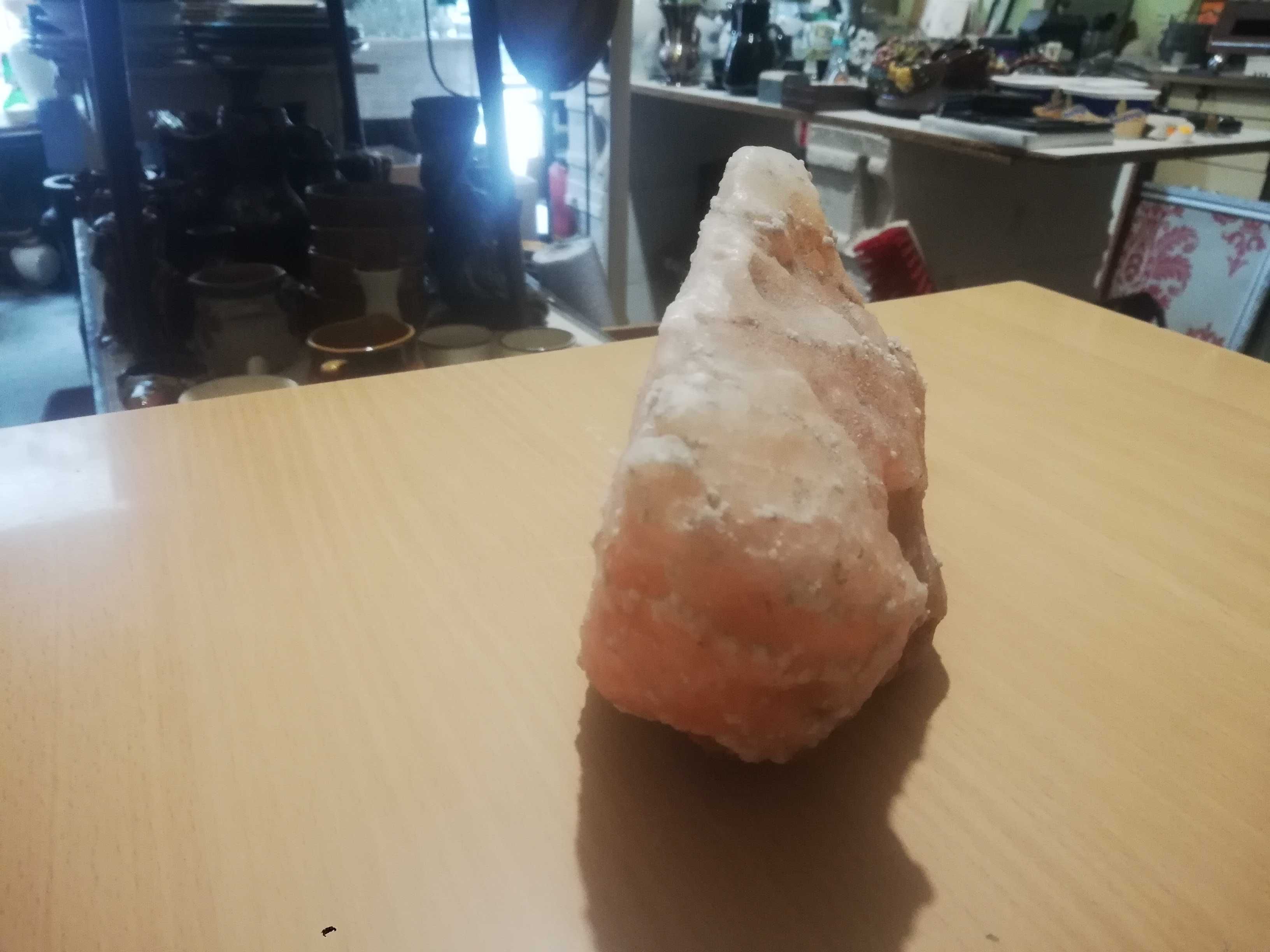Stara bryła soli sól jonizator różowa  M