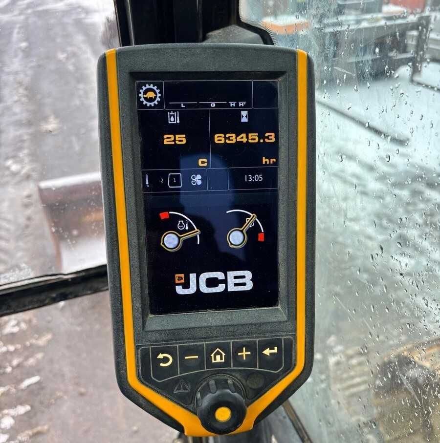 JCB145, Гусеничний екскаватор JCB 145 LC, JCB