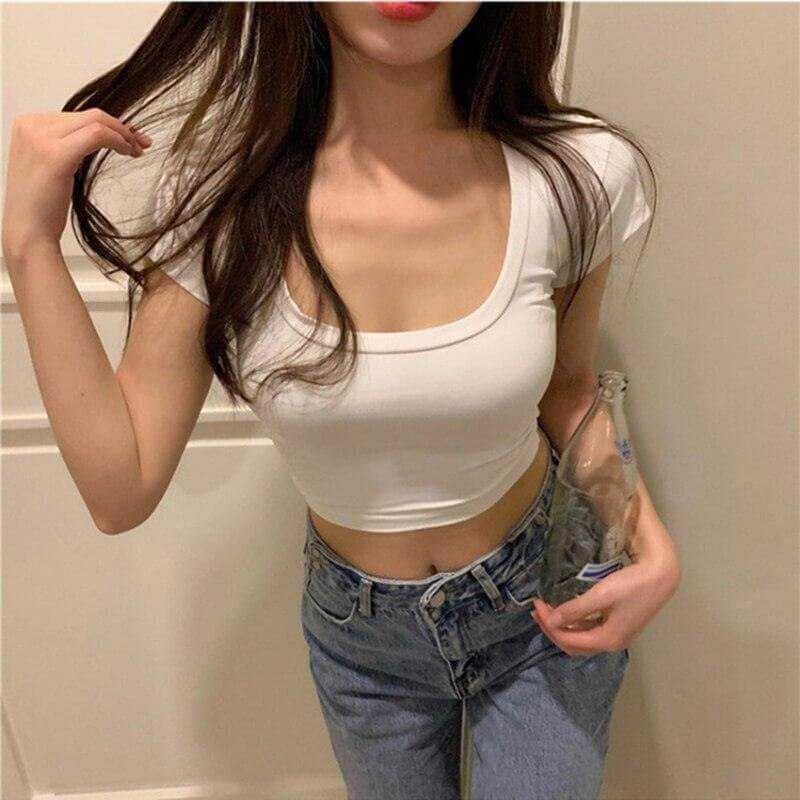 Casual summer women's crop top