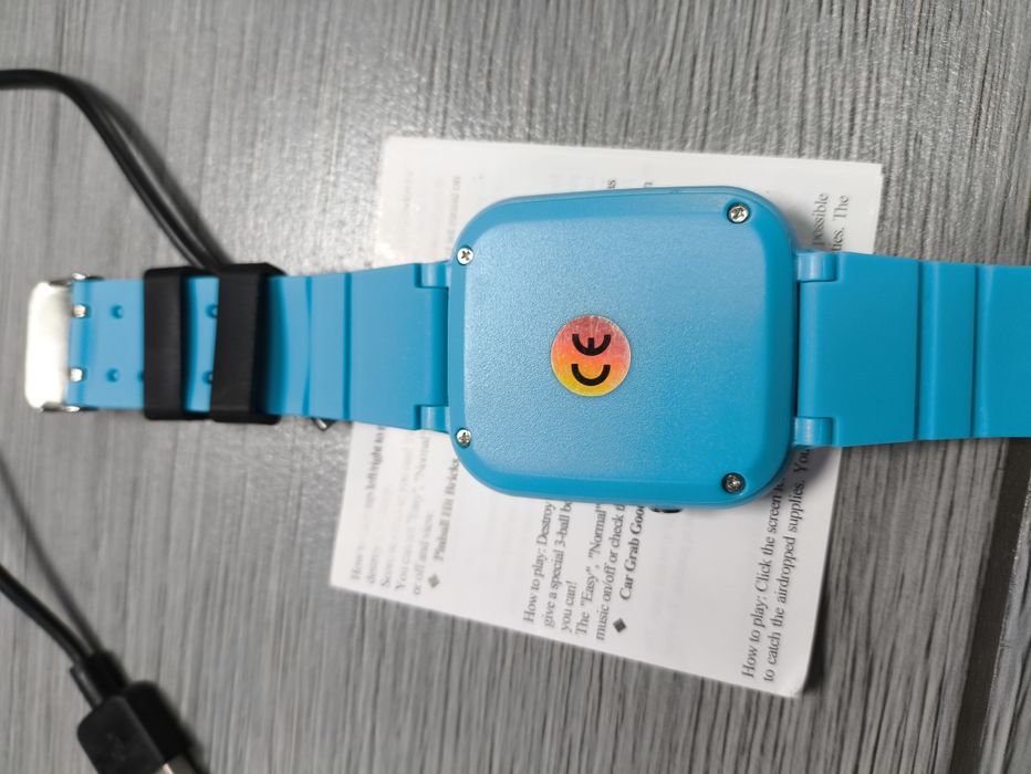 Smartwatch dla dzieci kamerą SIM GPS czarno niebieski