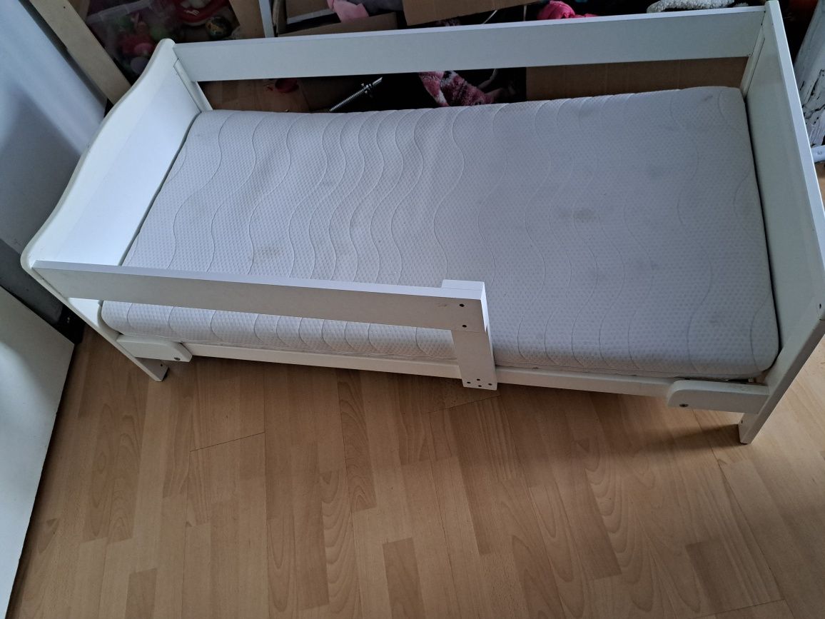 Łóżko łóżeczko 2 w 1  materac białe 140 x 70