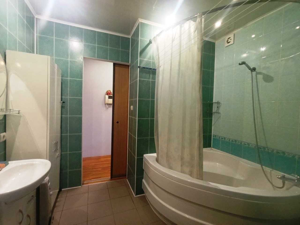 Продам 2к квартиру р-н Локомотива, м.Вокзальная