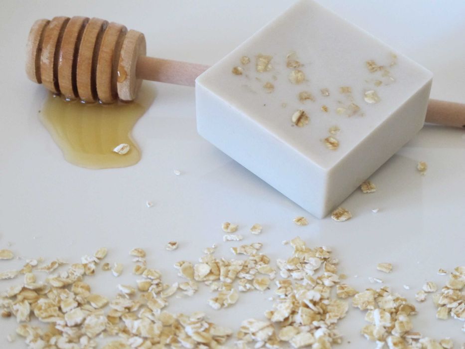Sabonete artesanal - Sabonete de Amêndoa e Aveia (60 gr)