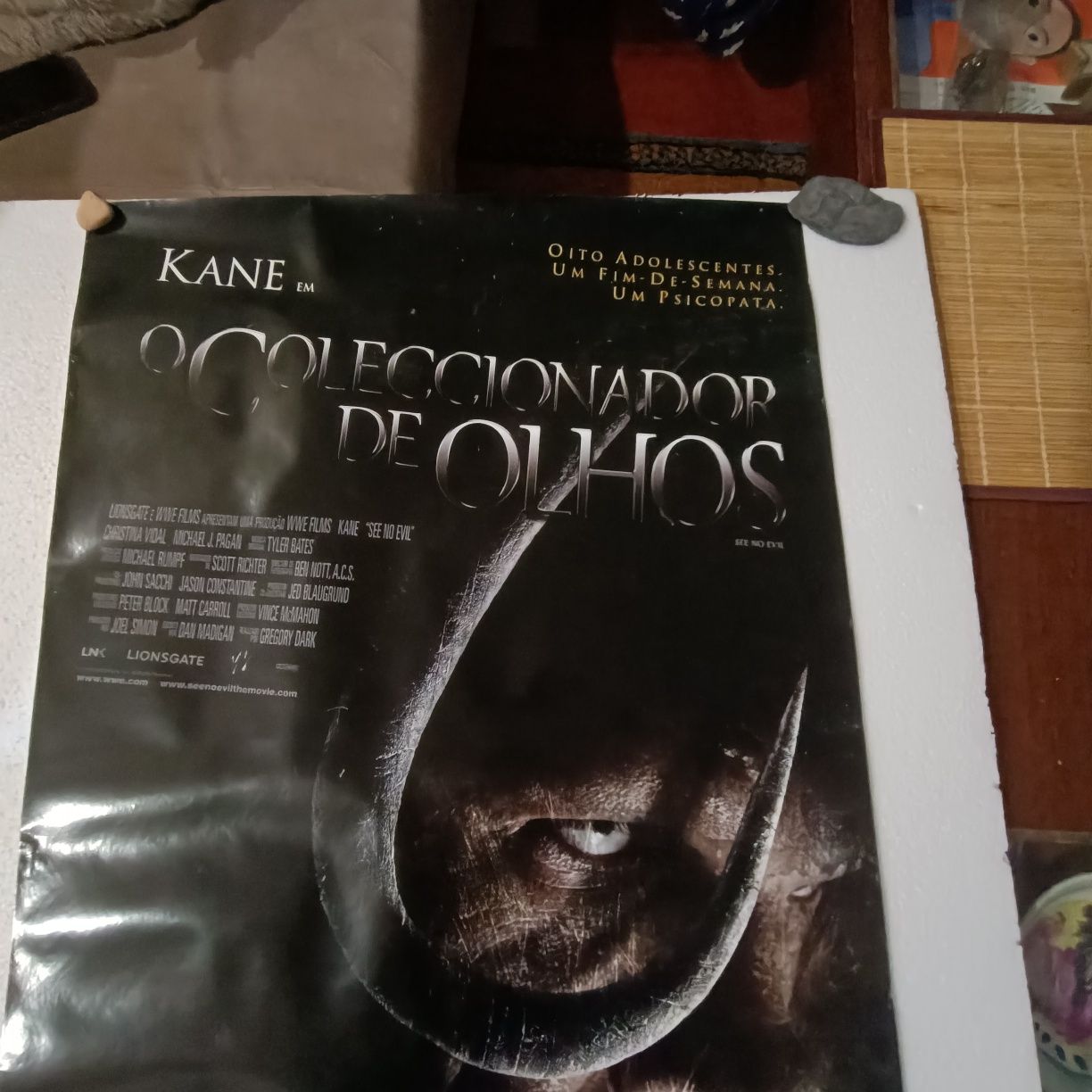 Kane See No Evil Poster Cinema 97x68 cms versão Portuguesa