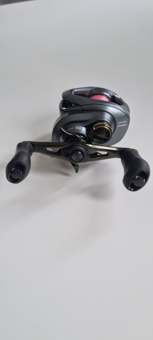 Shimano CURADO DC 151 HG