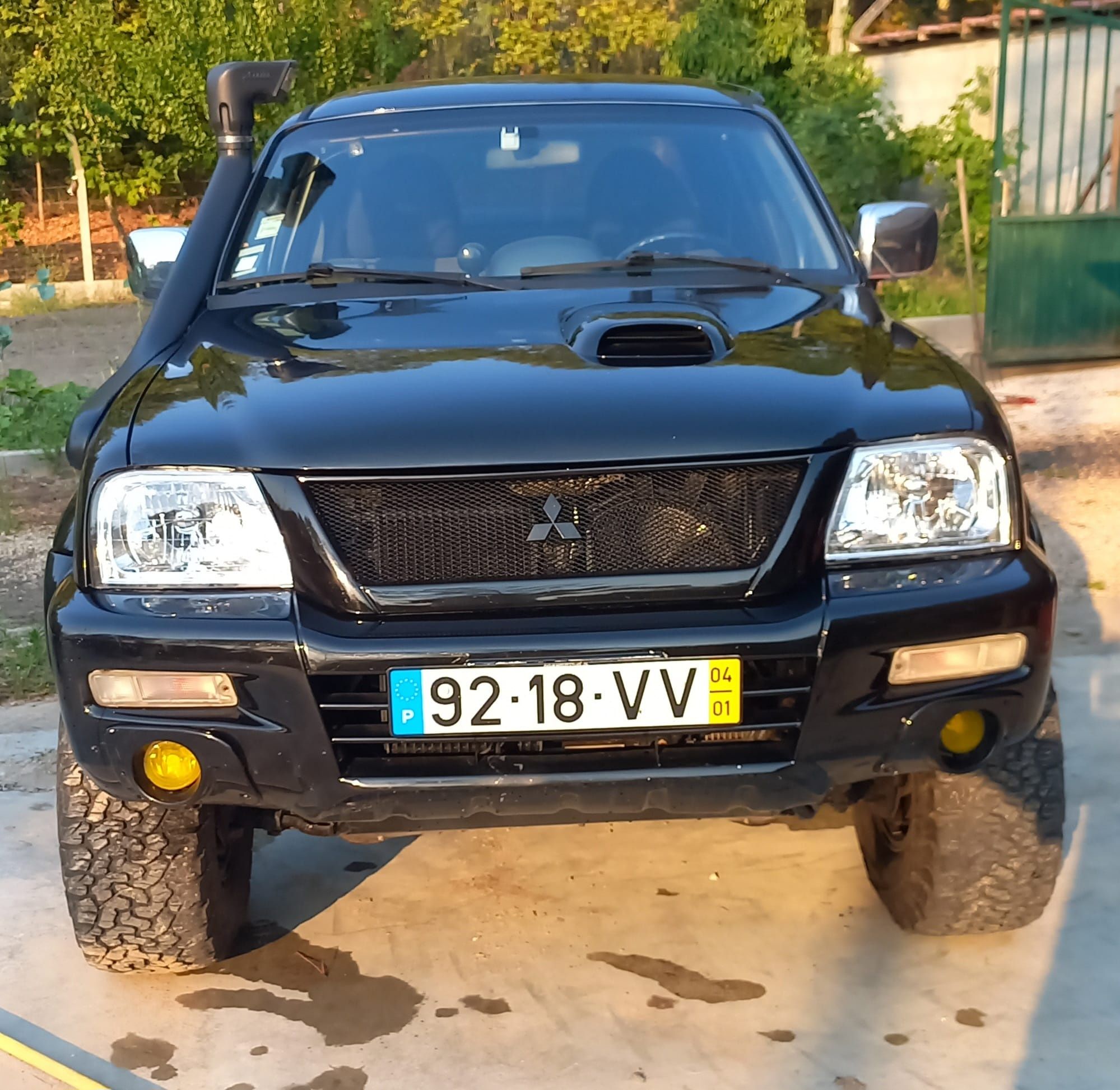 Mitsubishi L200 ano 2004 em ótimo estado