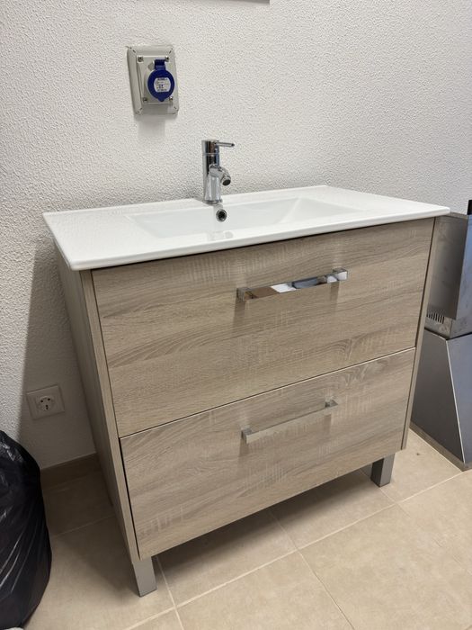 Móvel de WC completo