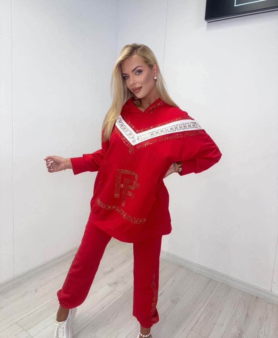 Piękny zestaw dres dwa kolory logo paparazzi fashion
