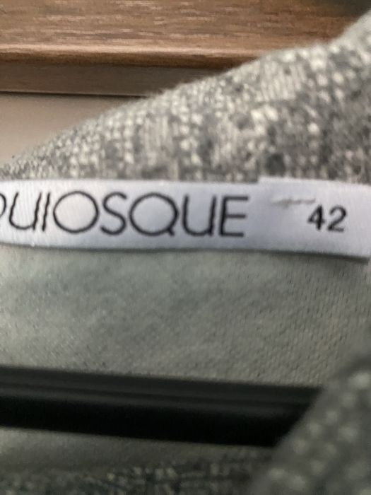 Sukienka jesienna Quiosque 42