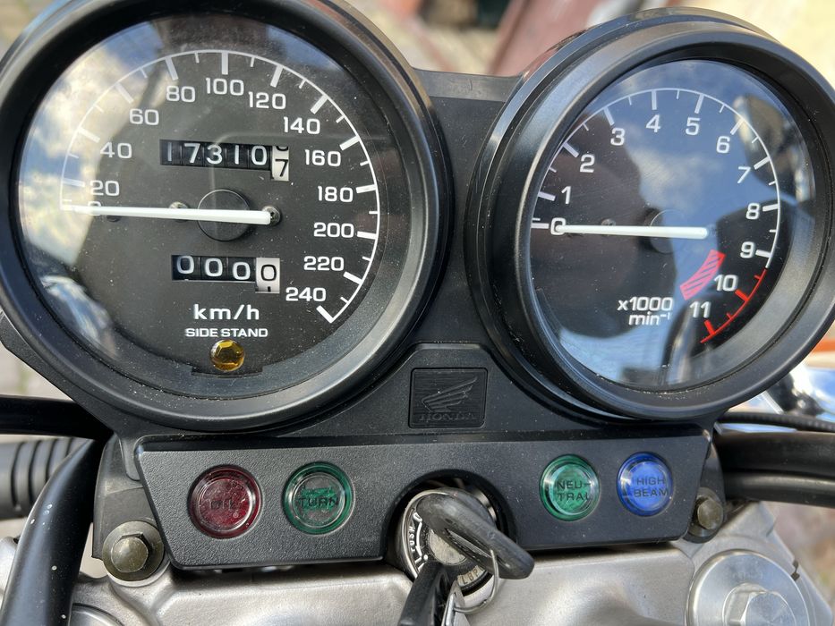 Honda CB750 Seven Fifty (4550$)