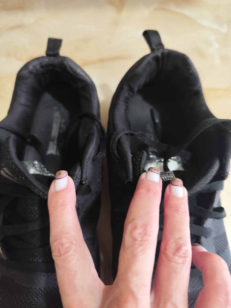 Кроссовки Skechers Arch Comfort. Оригинал