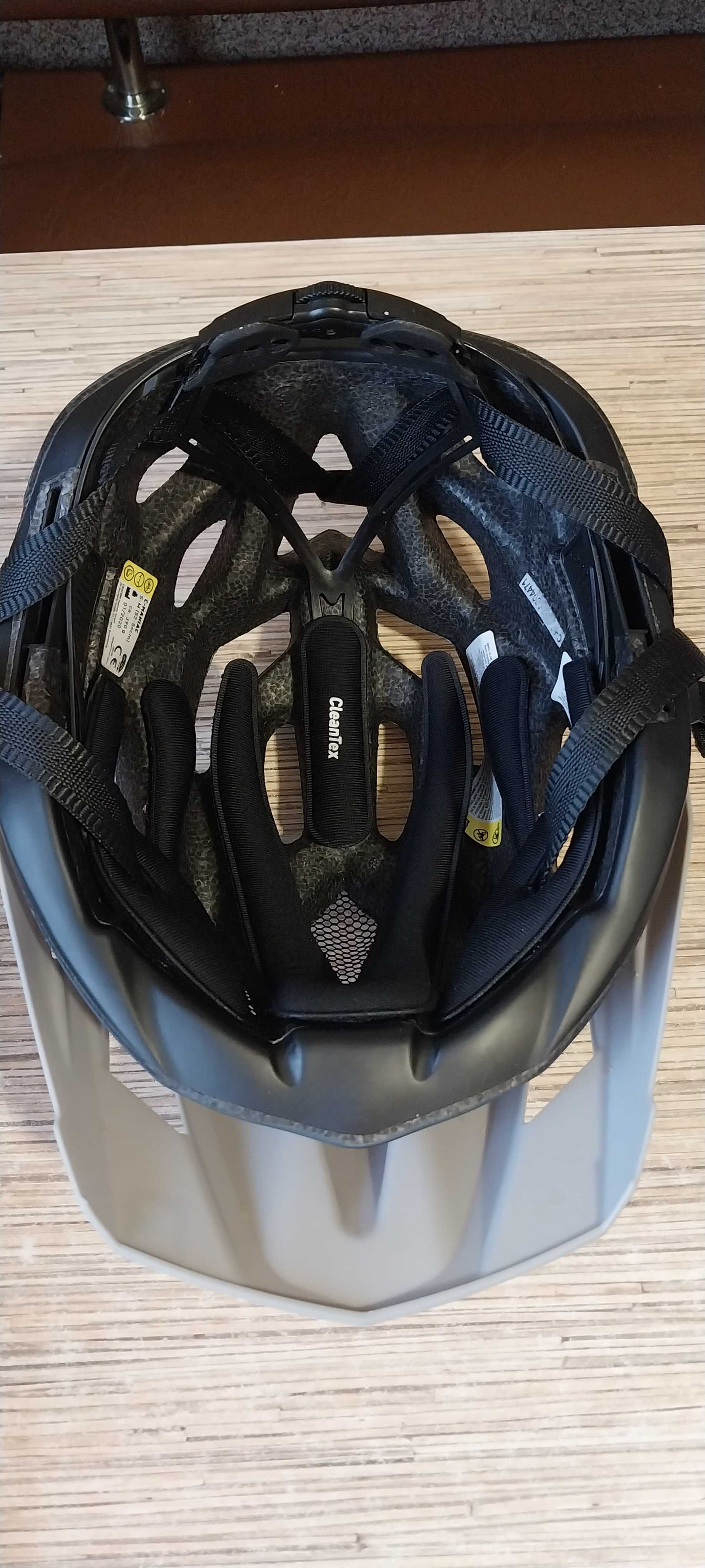Велошолом Cratoni C-Maniac S/M (52-56 см)