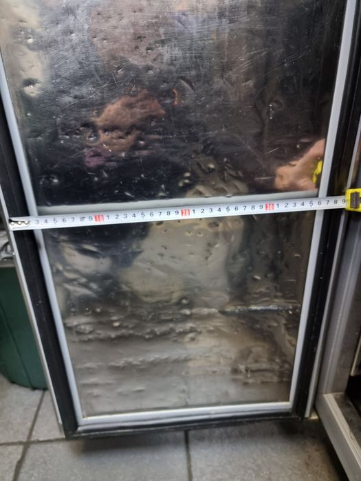 Ущільнювач до холодильника, стола, пром холодильник