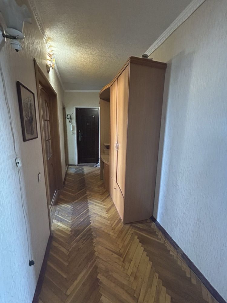 Продаж 3-кімнатна ДНС Біла Церква