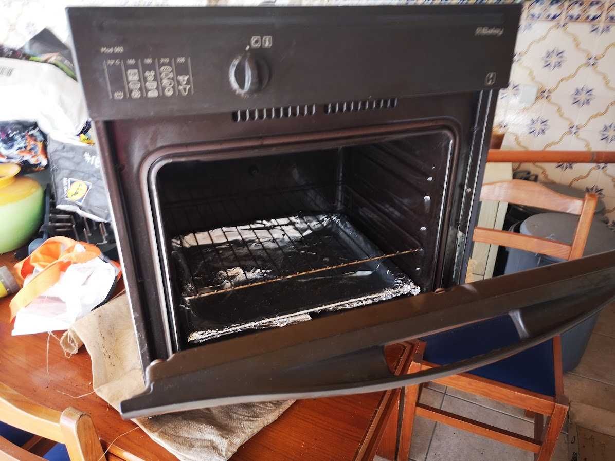 Forno de encastrar Usado