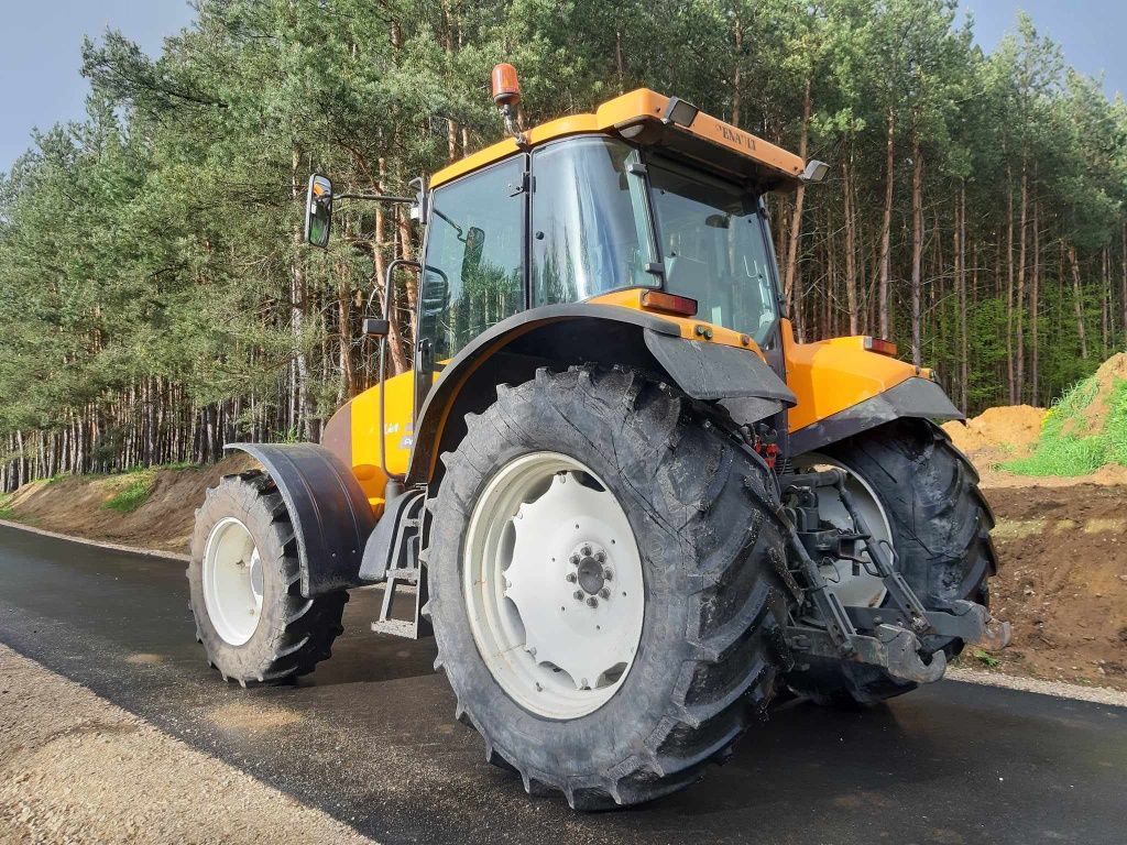 Ciągnik rolniczy Renault Ares 630 RZ Amort. kabina nie Massey Claas