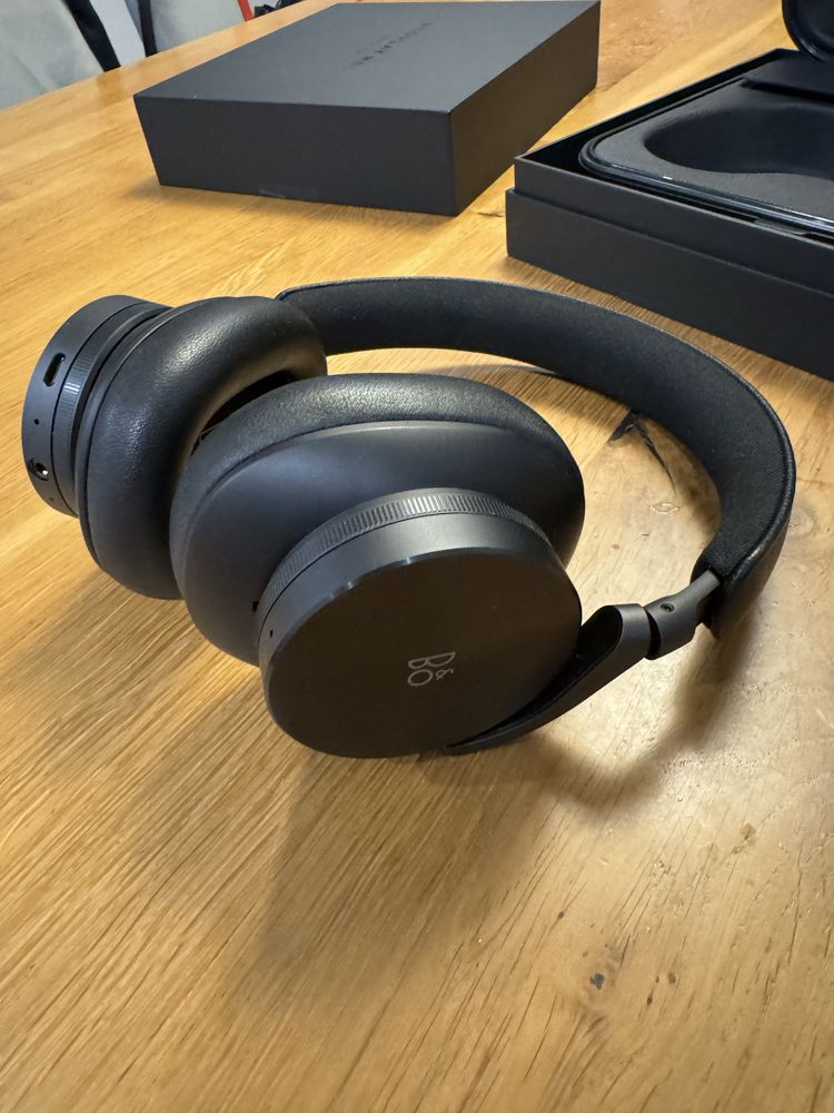 Słuchawki Bang Olufsen H95 czarne super stan