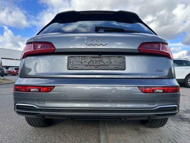 Audi Q5 2019 повний привід