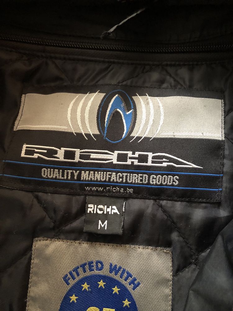Продам текстильну мотокуртку Richa