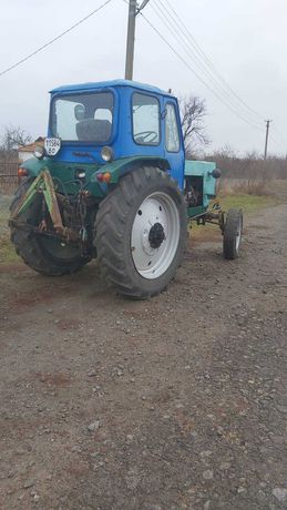 Продам трактор ЮМЗ-6