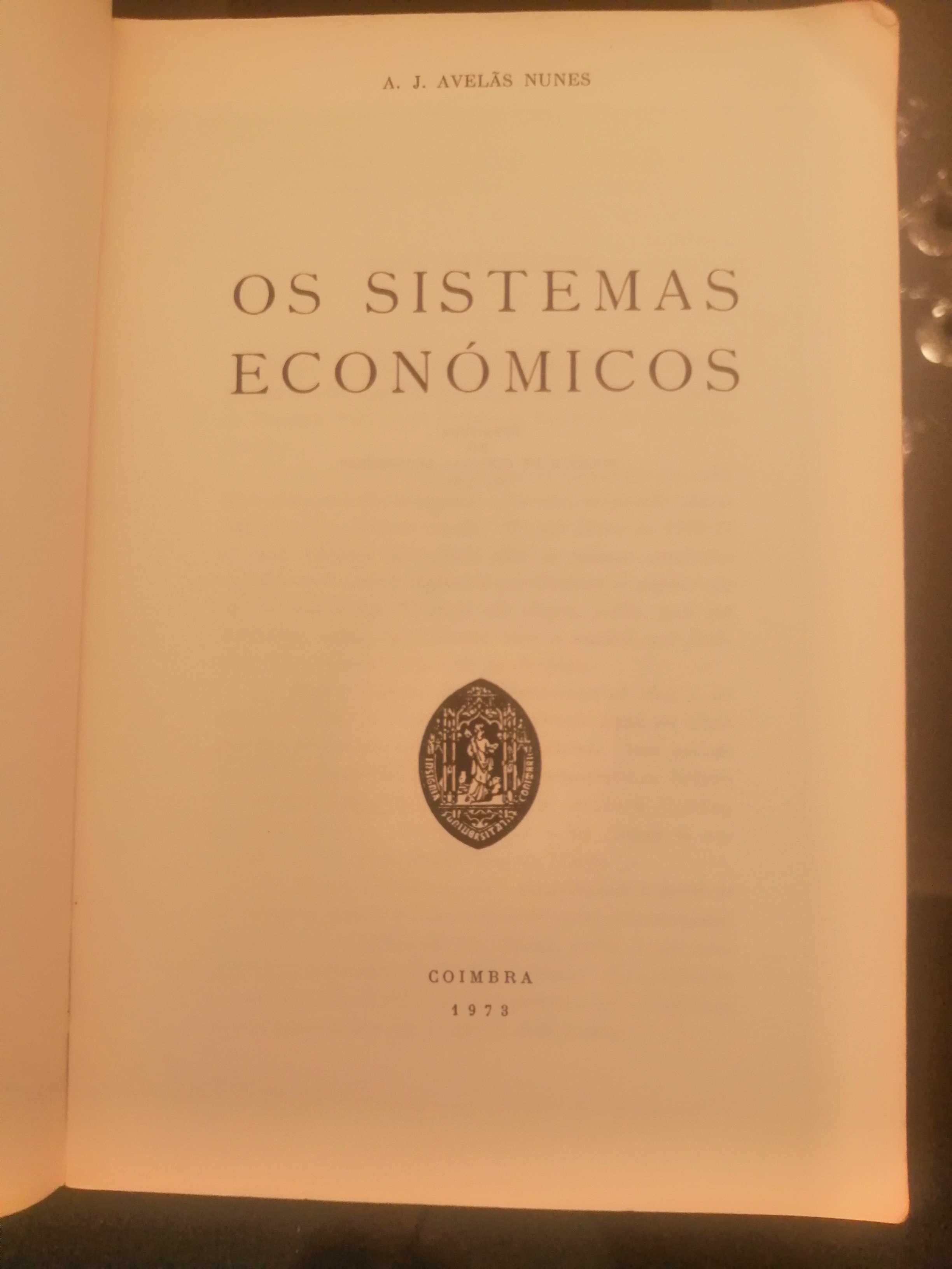2 livros, os sistemas económicos e Portugal e o futuro