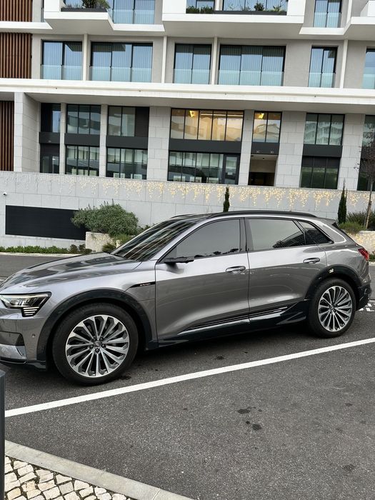 Audi e-tron 55 quattro S line