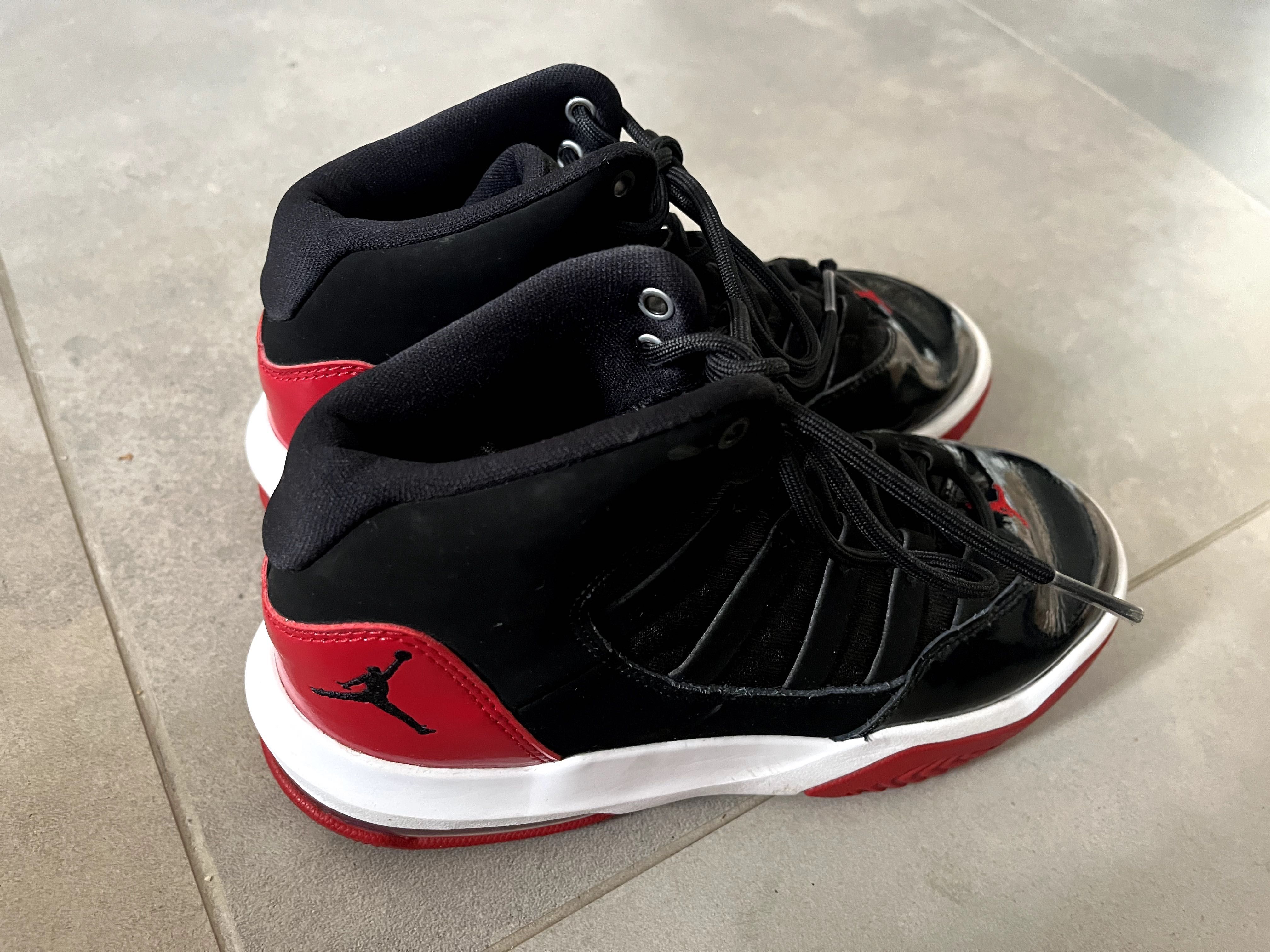 Jordany Nike Max Aura chłopięce wysokie, rozmiar 35,5