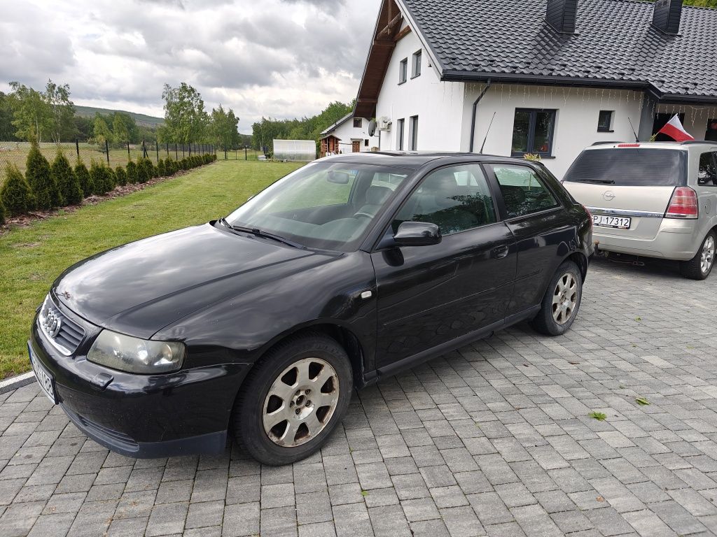 Audi A3   1.6 102 KM  z LPG
