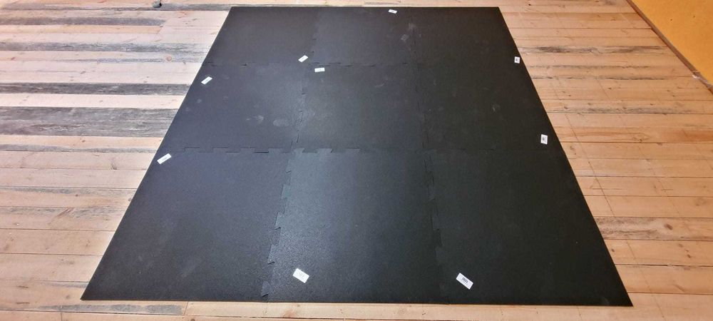 Puzzle 10 mm Wyspa Gumowa Podłoga 285x285 cm