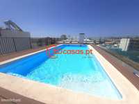 Apartamento T2 novo com piscina e garagem no centro da cidade de Olhão