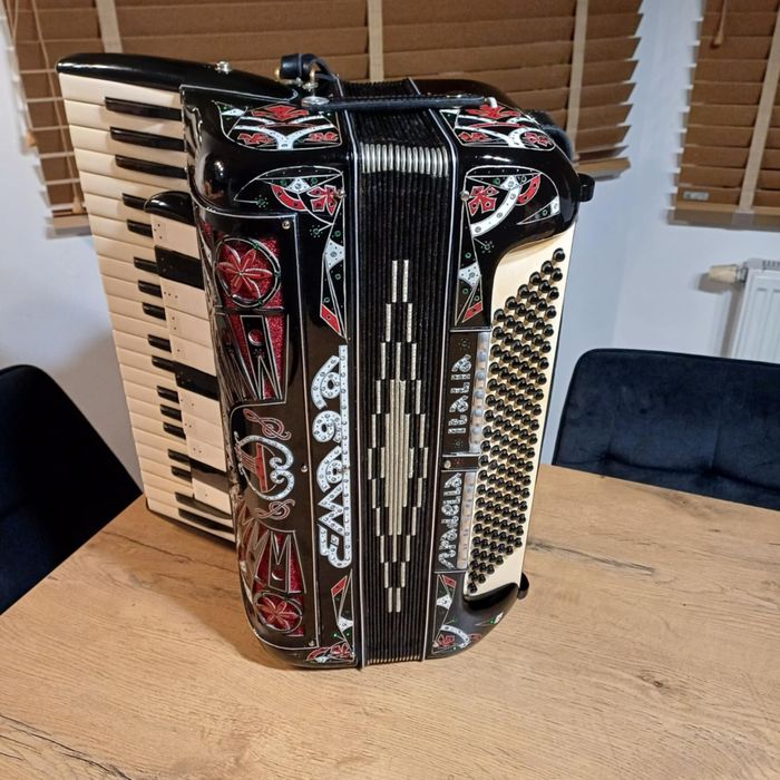 Akordeon kanałowy emaga stradella