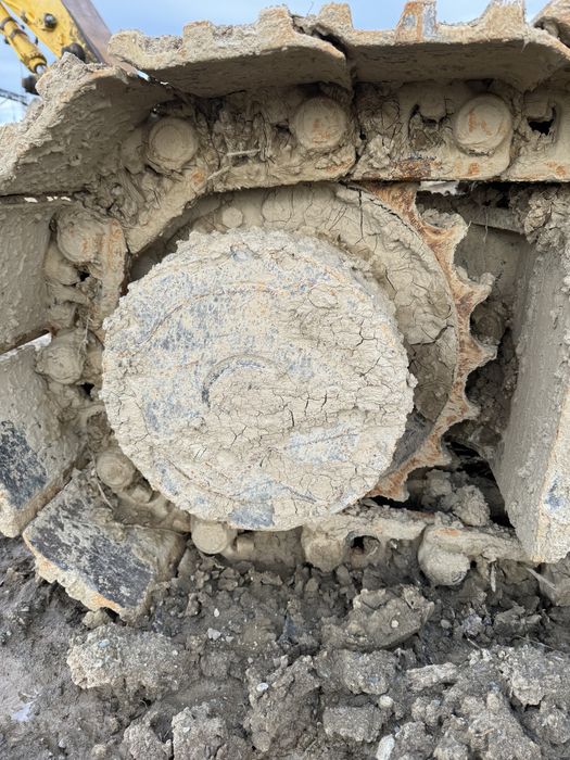 Гусеничний екскаватор NEW HOLLAND E305