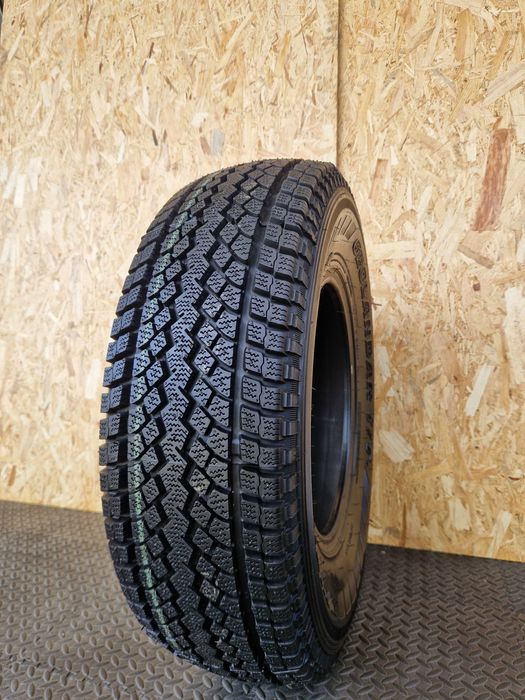 Opona zimowa 235/80/16 Yokohama Geolandar I/T+