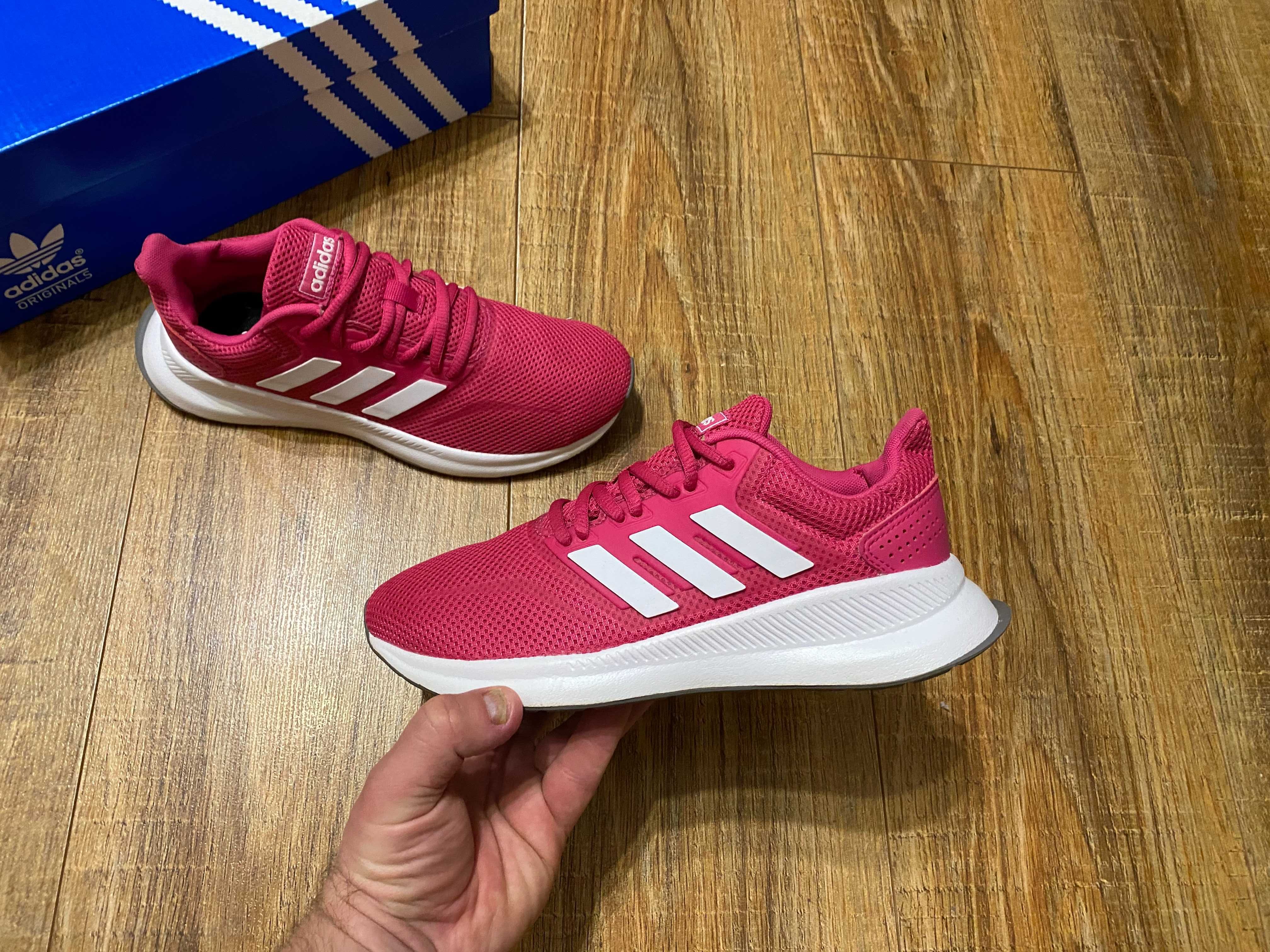 Adidas кроссовки кросівки Адидас оригинал р.36