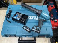 Makita CG100D / акумуляторний пістолет для силікону Макіта