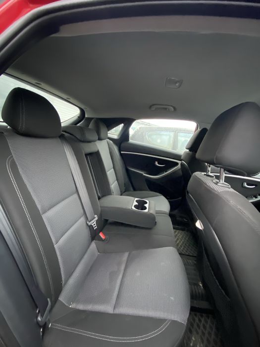 Hyundai Elantra 2013