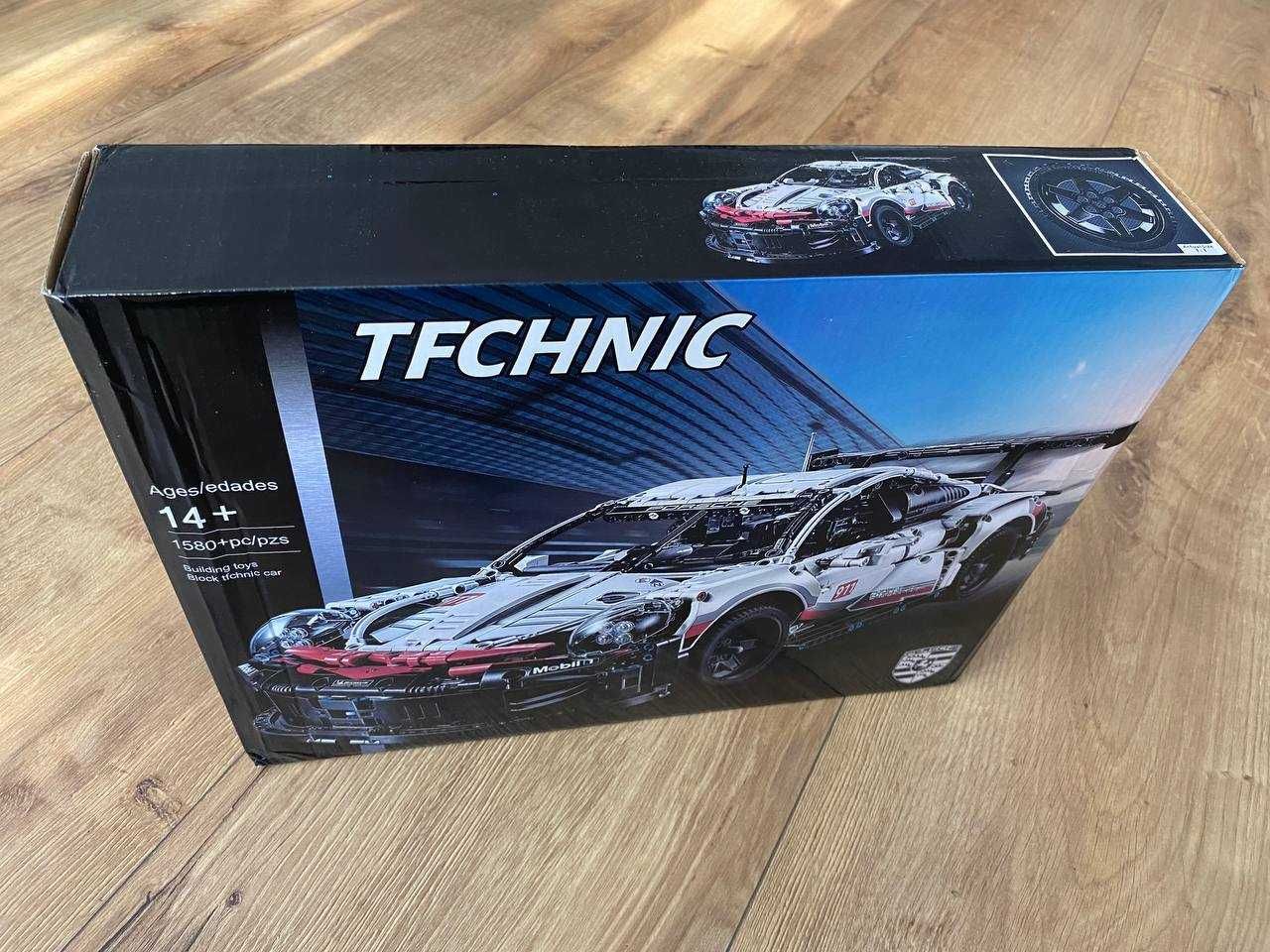 У коробці! Конструктор Porsche 911 RSR Technic 42096 Lego 1580 деталей