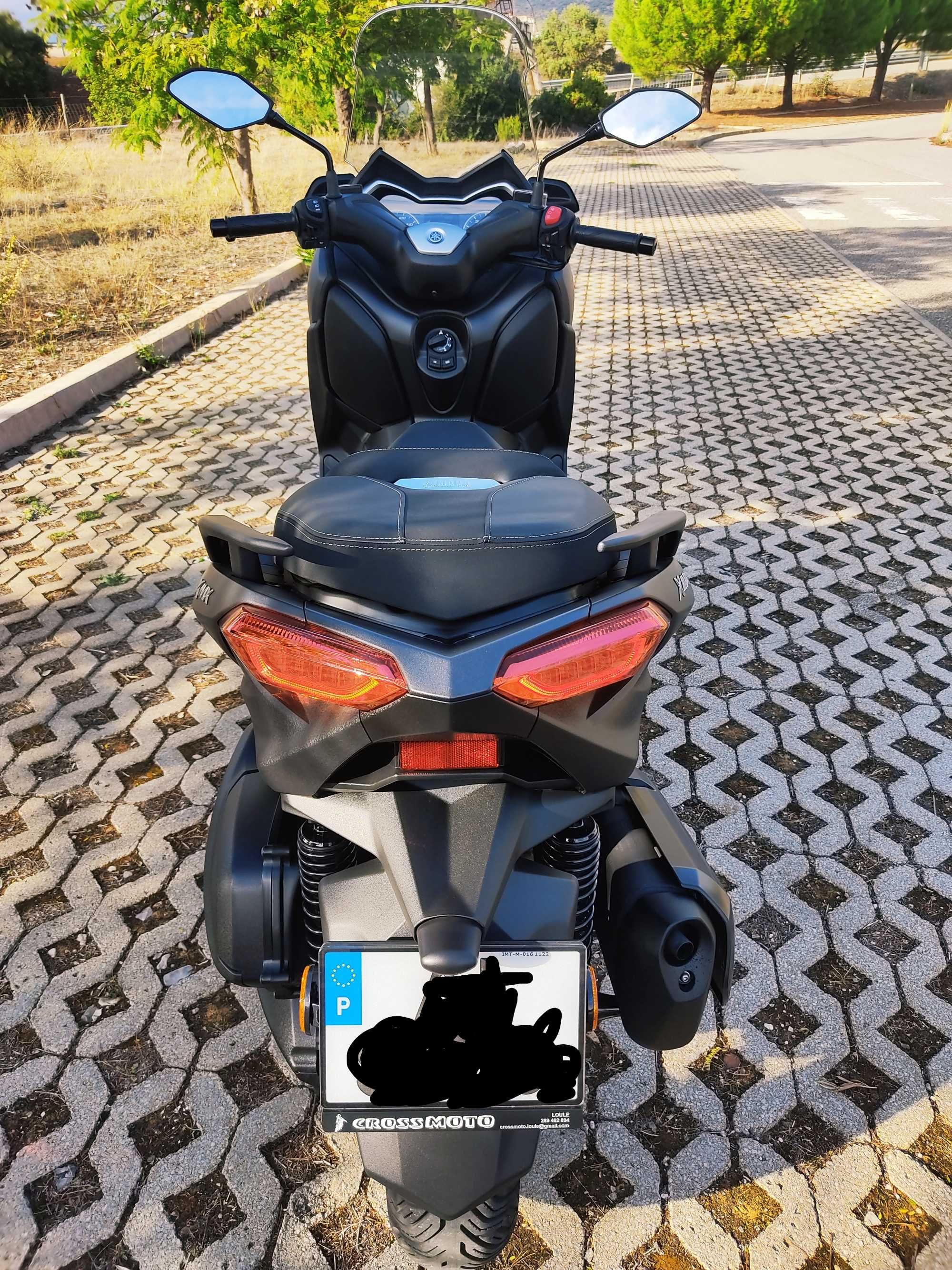 Yamaha X Max300 preto fosco, 2021.