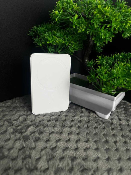 Mini Power – kompaktowy powerbank 5000 mAh z ładowaniem magnetycznym