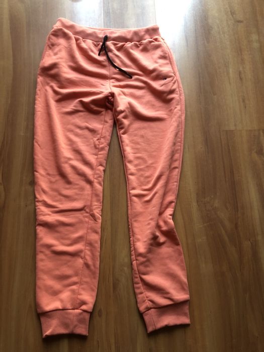 Dres damski Tommy Holdiger