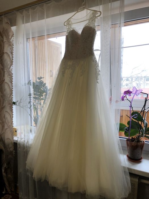 Свадебное платье, не венчаное