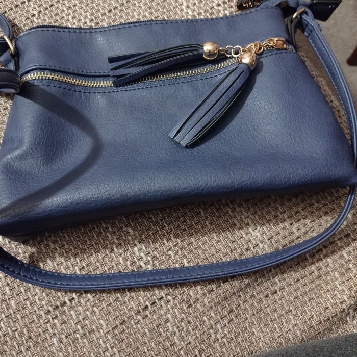 Sprzedam ładną kopertówke