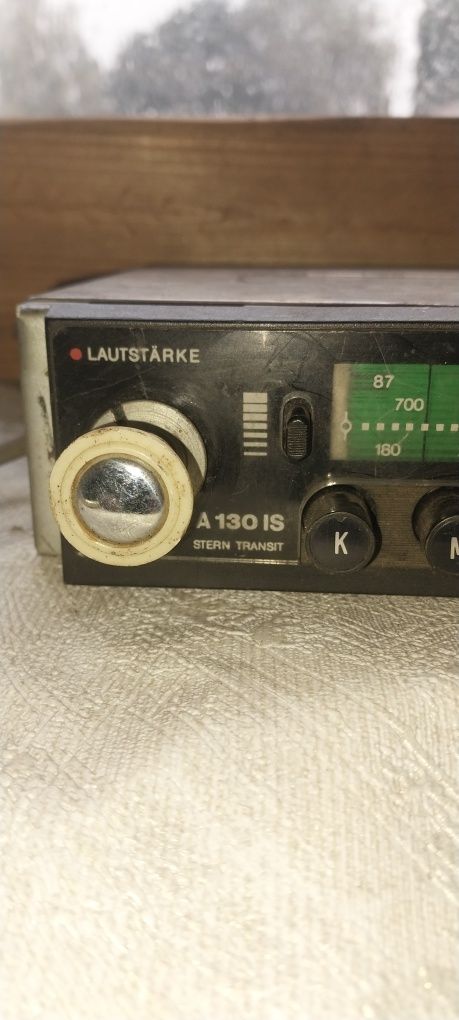Ретро авторадіоприймач RFT A130 IS