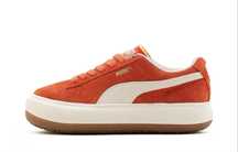 Puma Suede 37,5 в гарному  стані кросівки