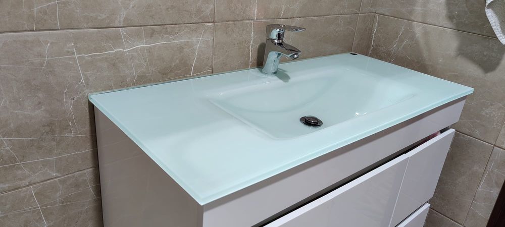 Móvel de casa de banho com lavatório em vidro + torneira + válvula