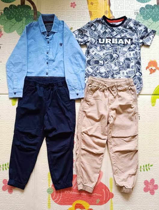 Лот теплих речей на 5-6 років, флісові кофти, джогери H&М,халат, штани