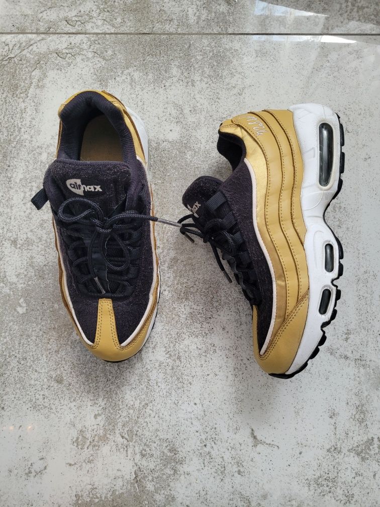 Oryginalne Nike WMNS Air Max 95 LX rozmiar 39