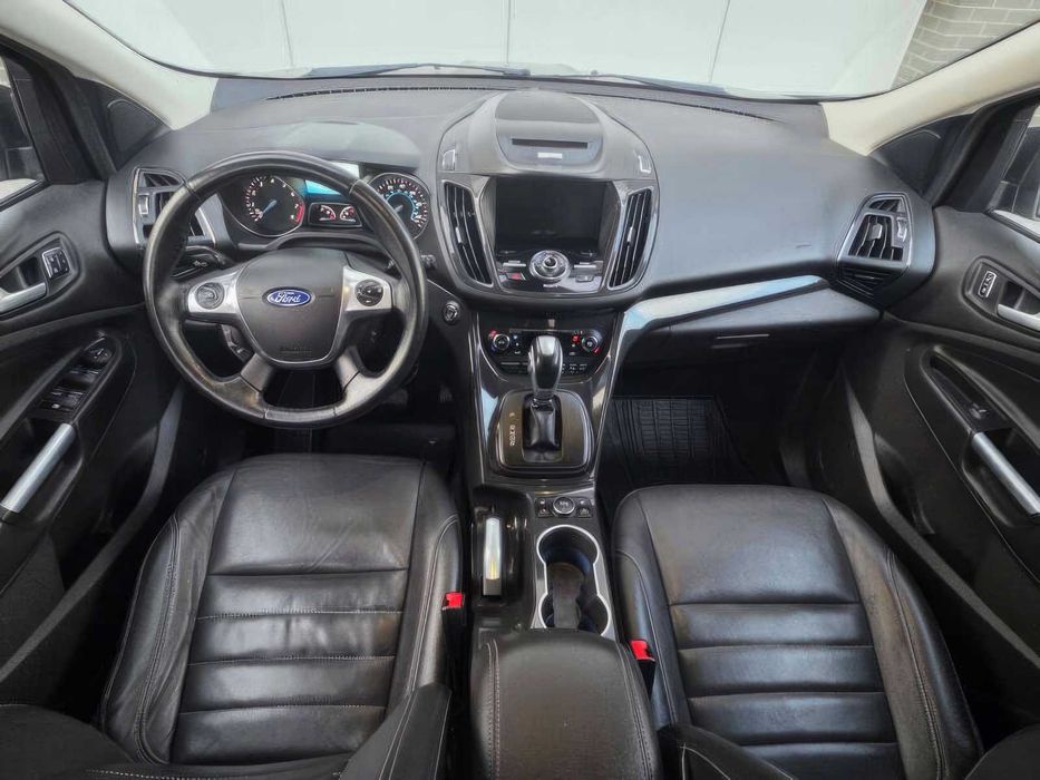 Ford Escape Titanium      2015